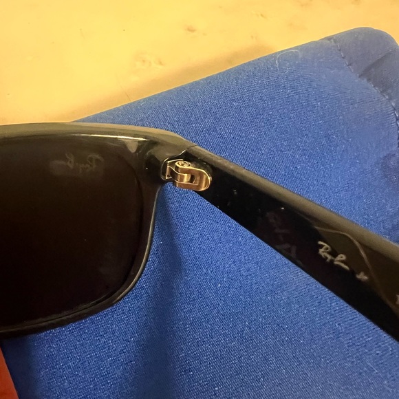 Ray-Ban Jr. - Picture 2 of 9